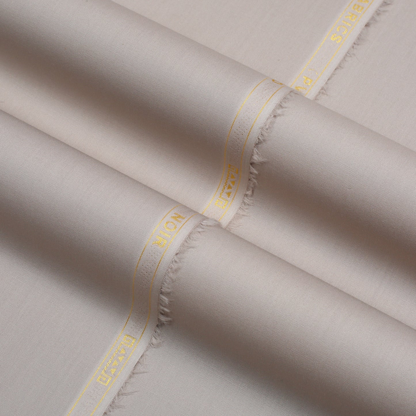 Noir Cotton - Soft Finish