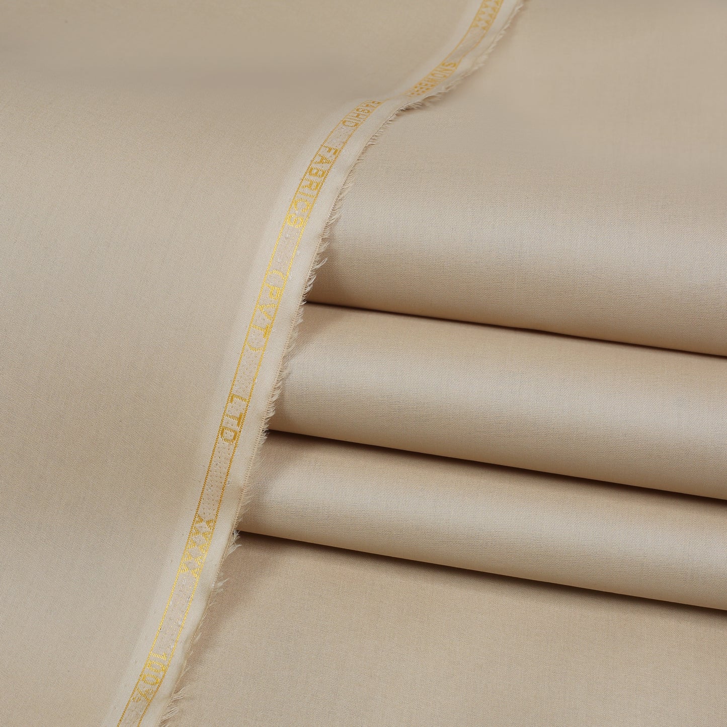 Snowberry Cotton - Semi Stiff Finish