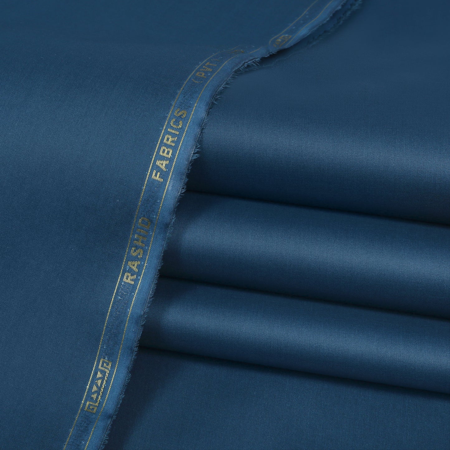 Noir Cotton - Semi Stiff Finish